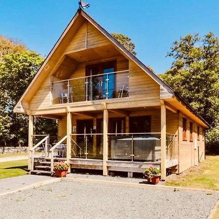 Artro Lodge Luxury 3 Bedroom, 3 Bathroom & Hot Tub Llanbedr  Eksteriør bilde