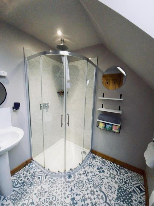Artro Lodge Luxury 3 Bedroom, 3 Bathroom & Hot Tub Llanbedr  Eksteriør bilde