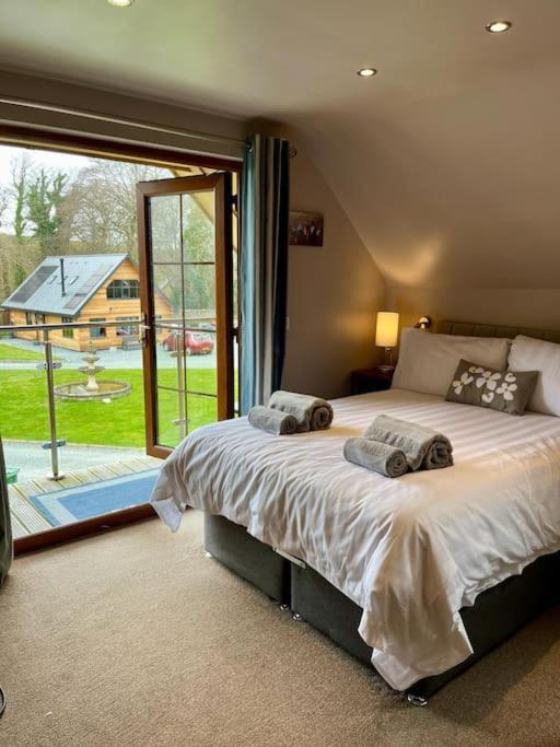 Artro Lodge Luxury 3 Bedroom, 3 Bathroom & Hot Tub Llanbedr  Eksteriør bilde