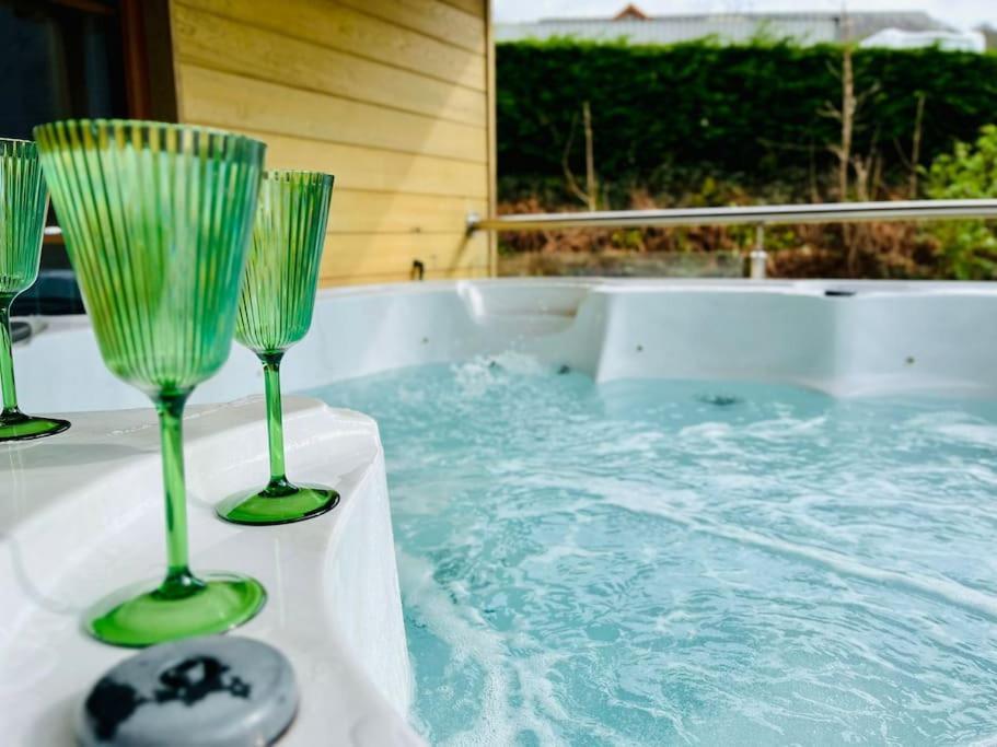 Artro Lodge Luxury 3 Bedroom, 3 Bathroom & Hot Tub Llanbedr  Eksteriør bilde